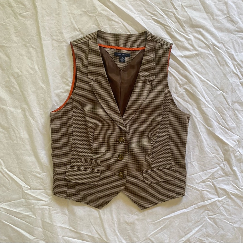 Tommy Hilfiger plaid vest